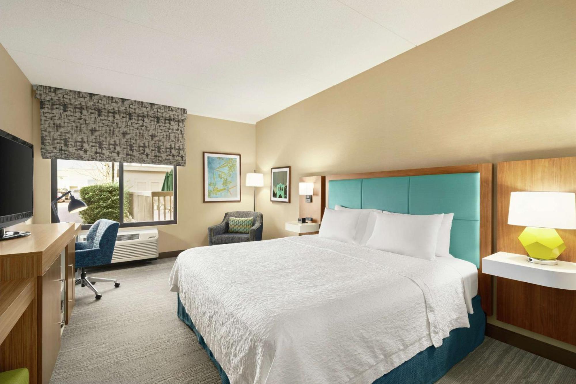 Hampton Inn Portland Airport Екстер'єр фото