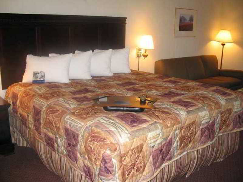Hampton Inn Portland Airport Номер фото